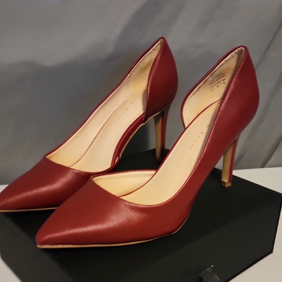 Kelly & Katie Red Elegant Leather Heels - Picture 4 of 8